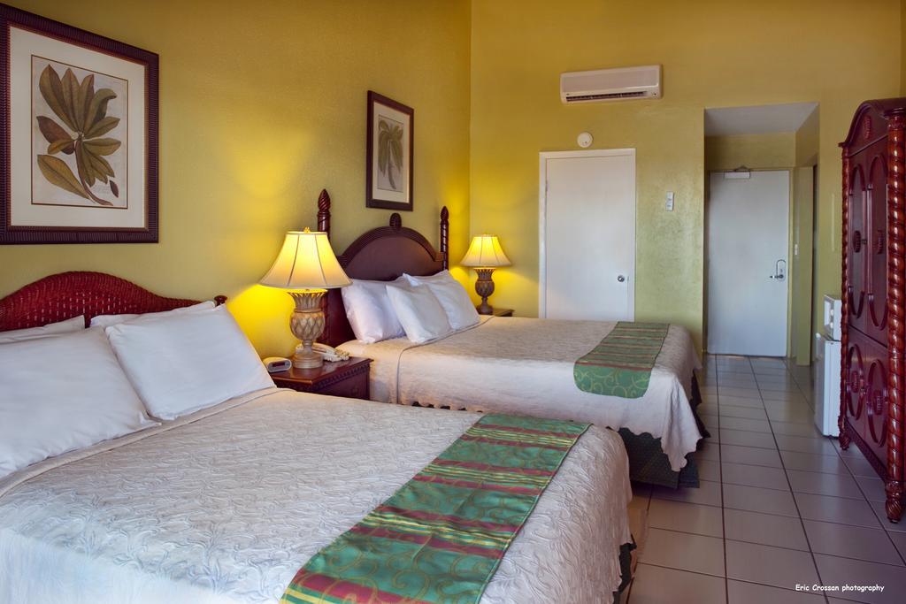 Hibiscus Beach Resort Кристианстед Номер фото